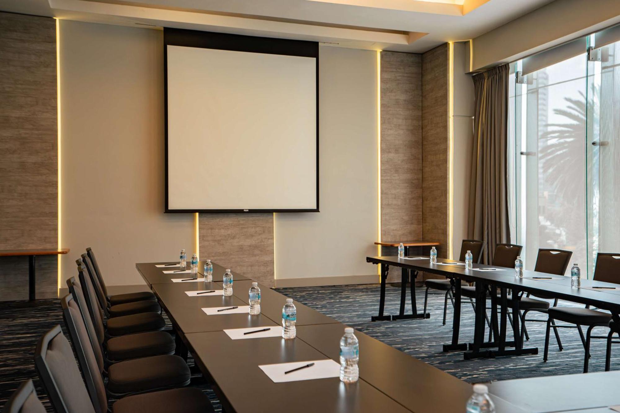 Hilton Garden Inn Mexico City Santa Fe Dış mekan fotoğraf